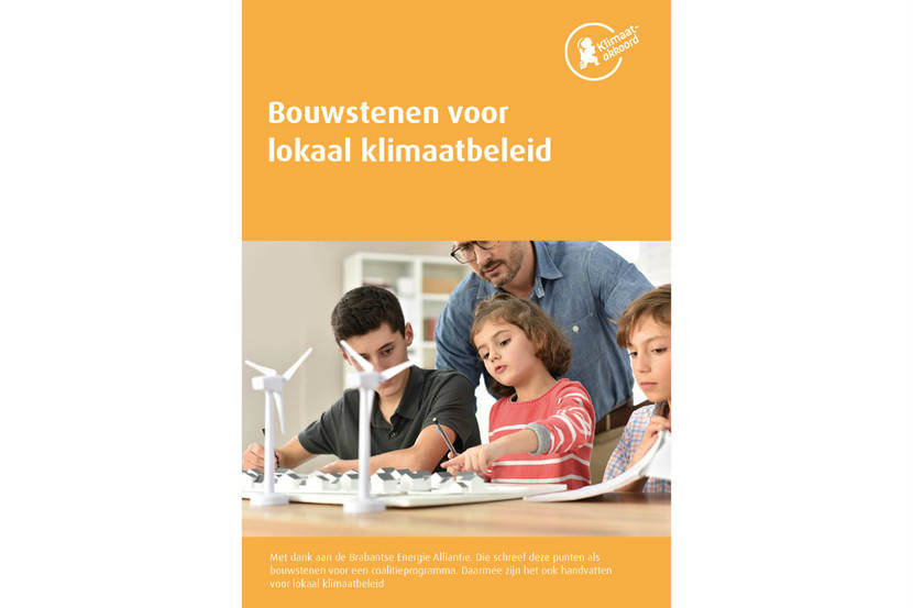 Omslag brochure Bouwstenen voor een lokaal klimaatbeleid